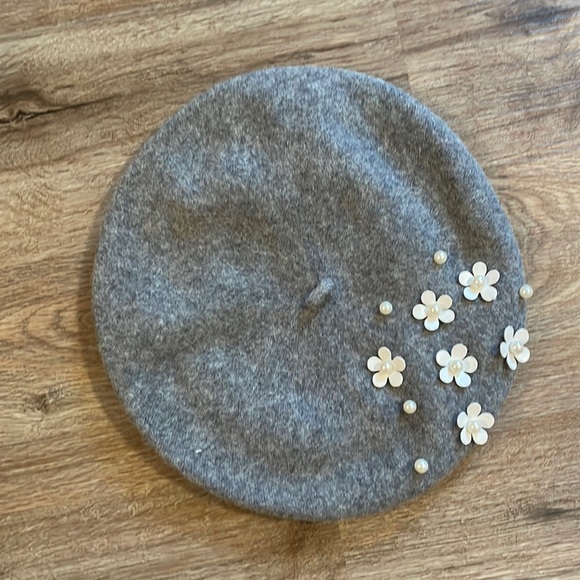 Hand Crafted Accessories - Grey Beret with Floral Beaded Detail
